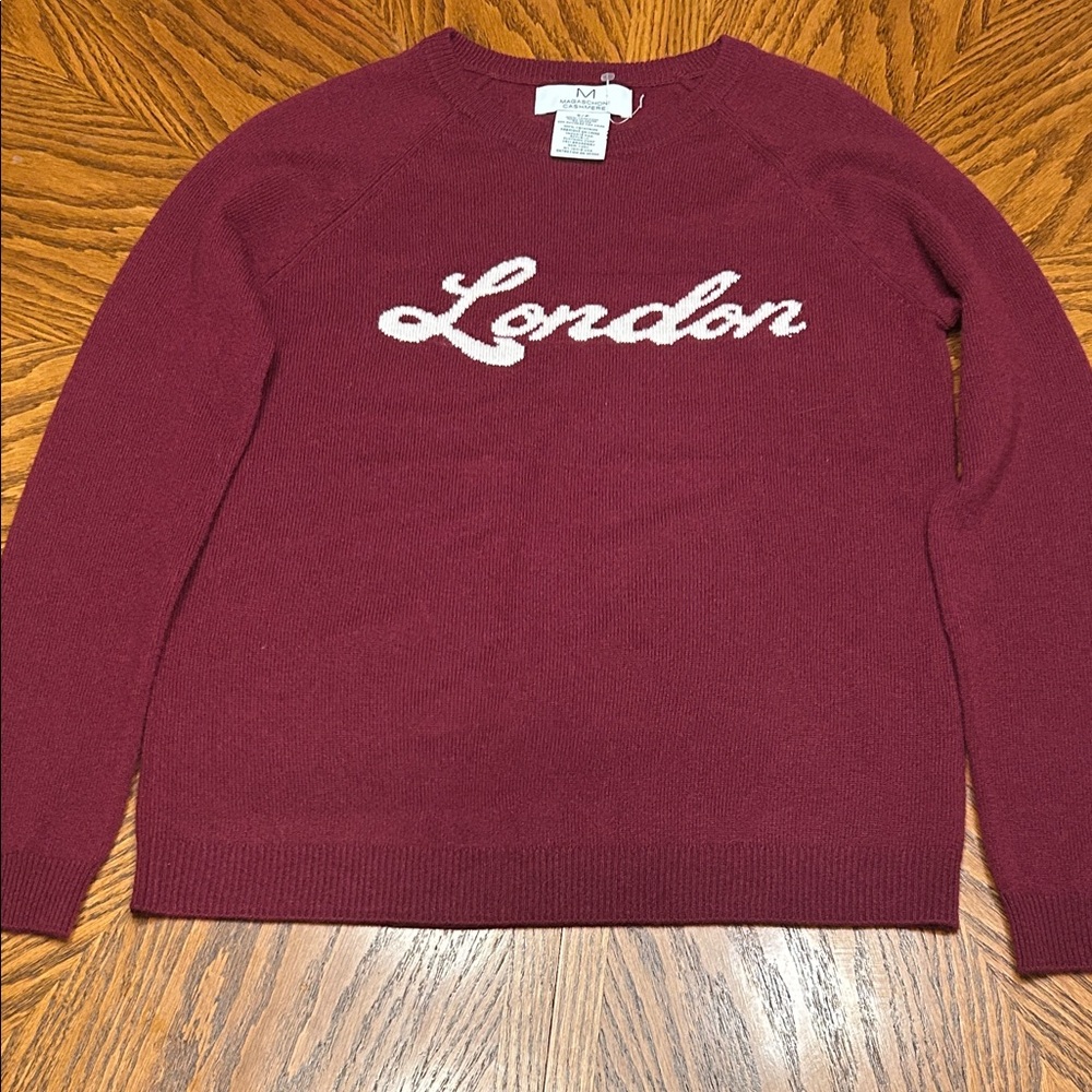 NWOT Cashmere Burgundy Long Sleeve Crew Neck Sweater. Size S